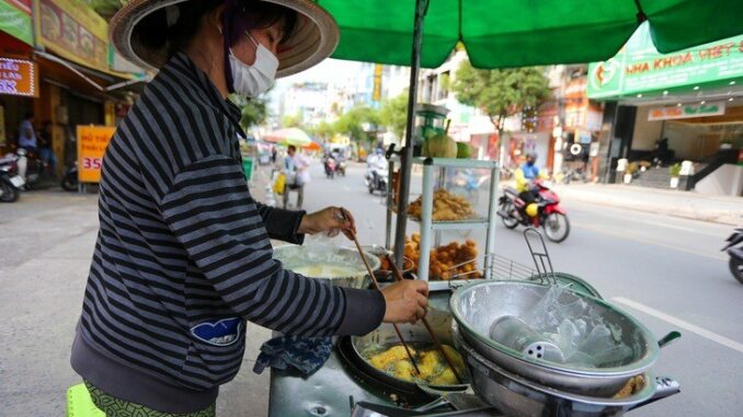 thu-nhap-thap-1757568331